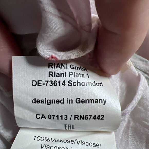 Riani Woman's Pink Power To The People Size 10 Artwear Long Sleeve Button Down - Picture 9 of 16